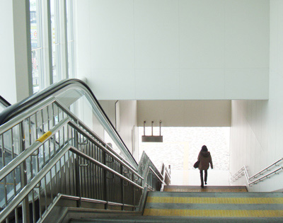 柏森駅南出口階段